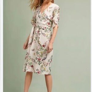 dRA V-Neck Cream Floral Wrap Midi Dress with Tie Waist